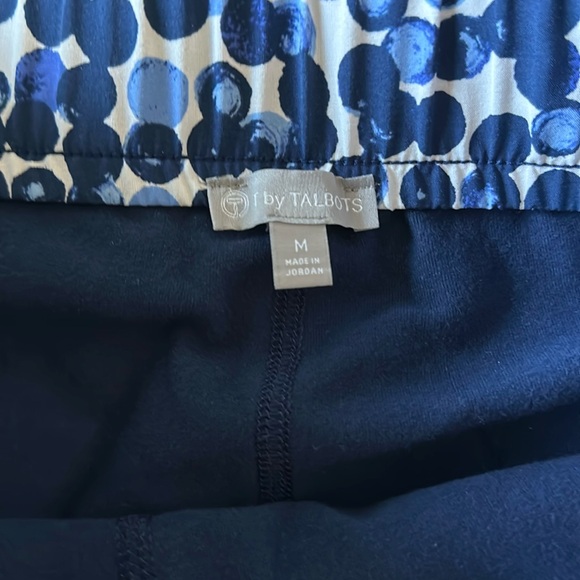 T by Talbots blue and white golf, pickle ball and tennis skort. - Picture 2 of 7